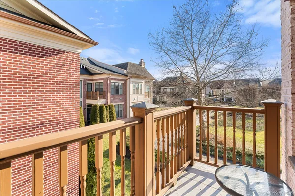 $1,900,000 | 6 Hudson View Way, Tarrytown, NY 10591