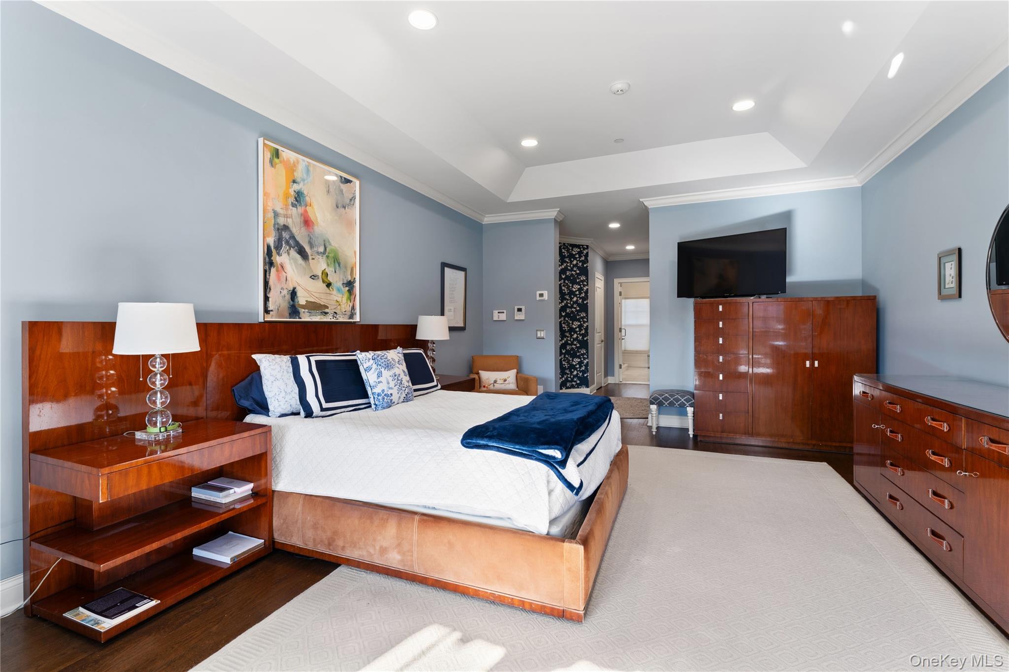 6 Hudson View Way Tarrytown, NY 10591 - Photo 26 of 50 a bedroom with bed and window