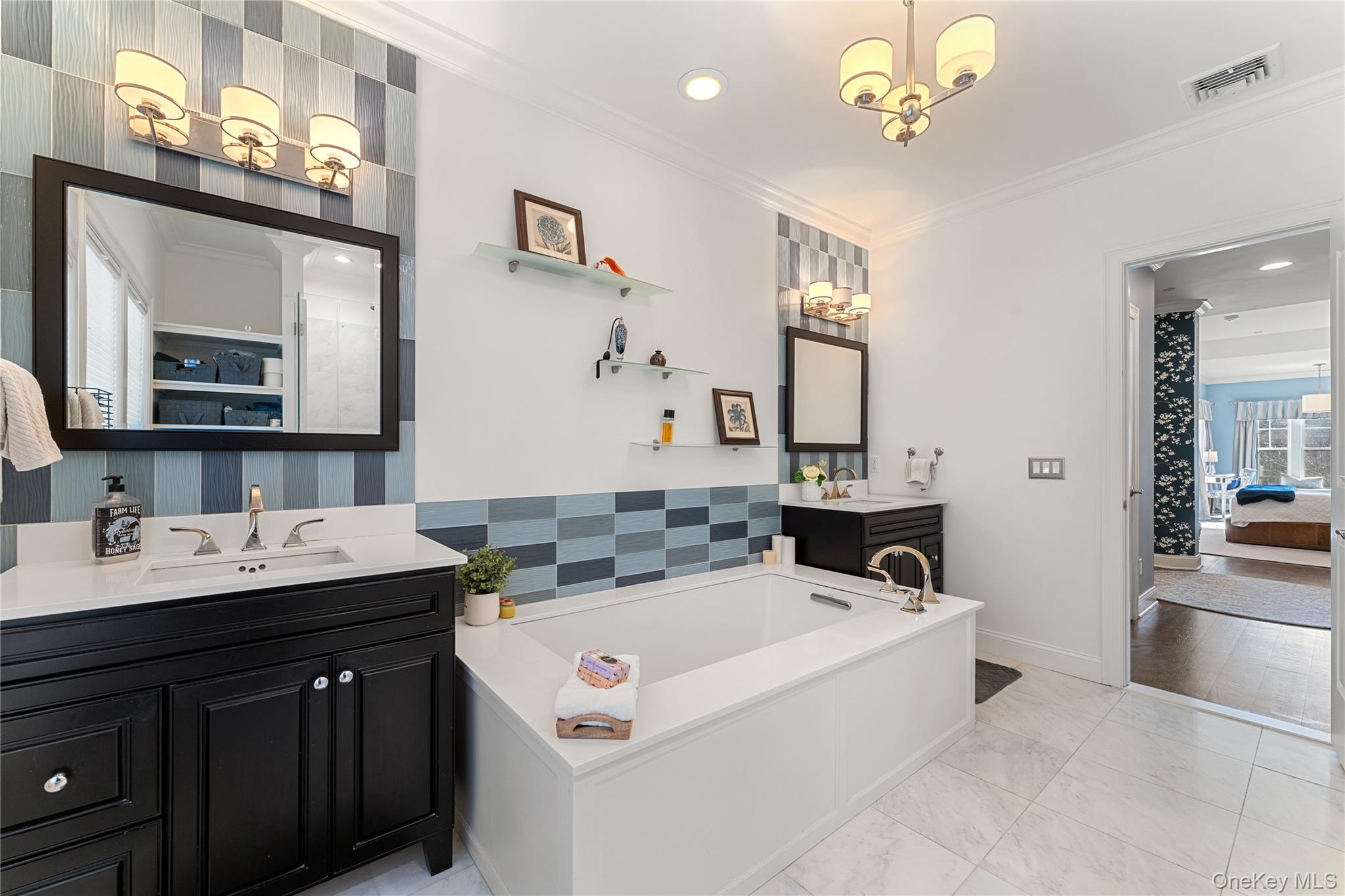 6 Hudson View Way Tarrytown, NY 10591 - Photo 29 of 50 a spacious bathroom with a sink double vanity and a mirror