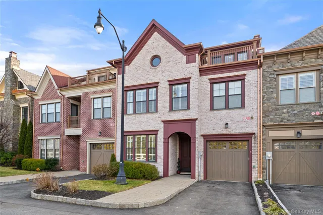 $1,900,000 | 6 Hudson View Way, Tarrytown, NY 10591