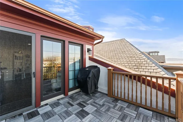 $1,900,000 | 6 Hudson View Way, Tarrytown, NY 10591