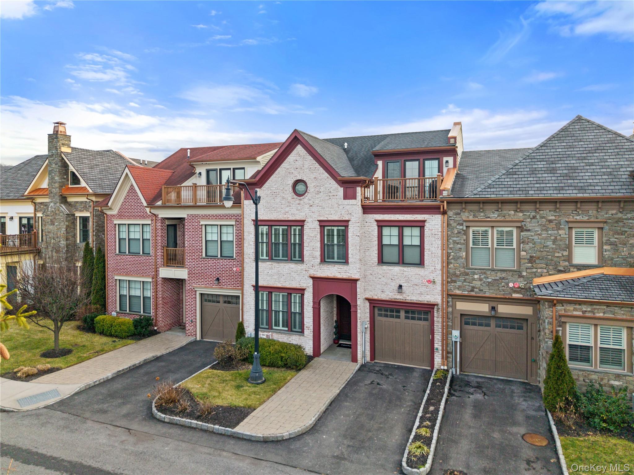 6 Hudson View Way Tarrytown, NY 10591 - Photo 38 of 50 front view of house with a yard