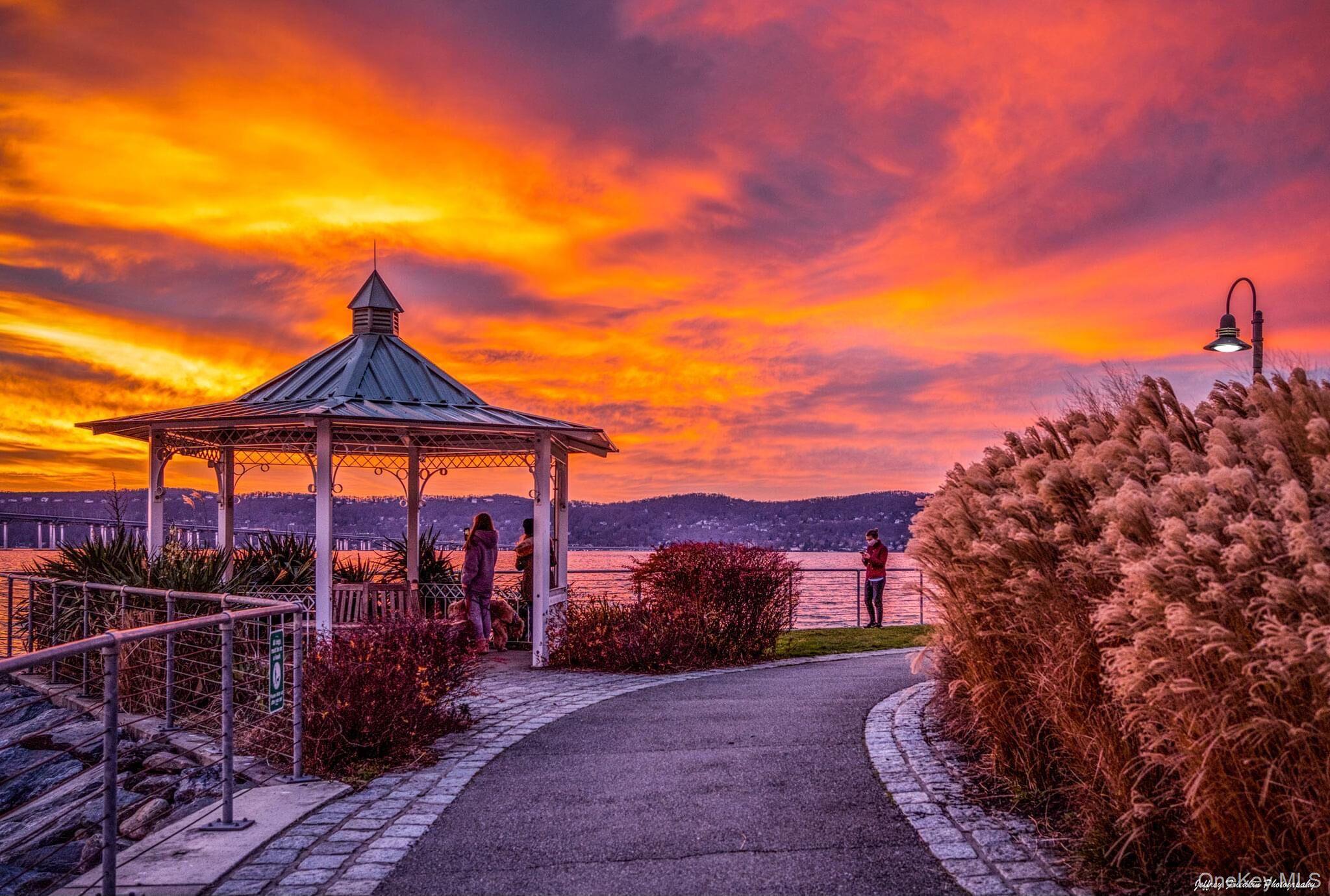 6 Hudson View Way Tarrytown, NY 10591 - Photo 46 of 50 a view of a house with a yard