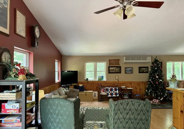 $825,000 | 382 Water Street, Guilford, ME 04443