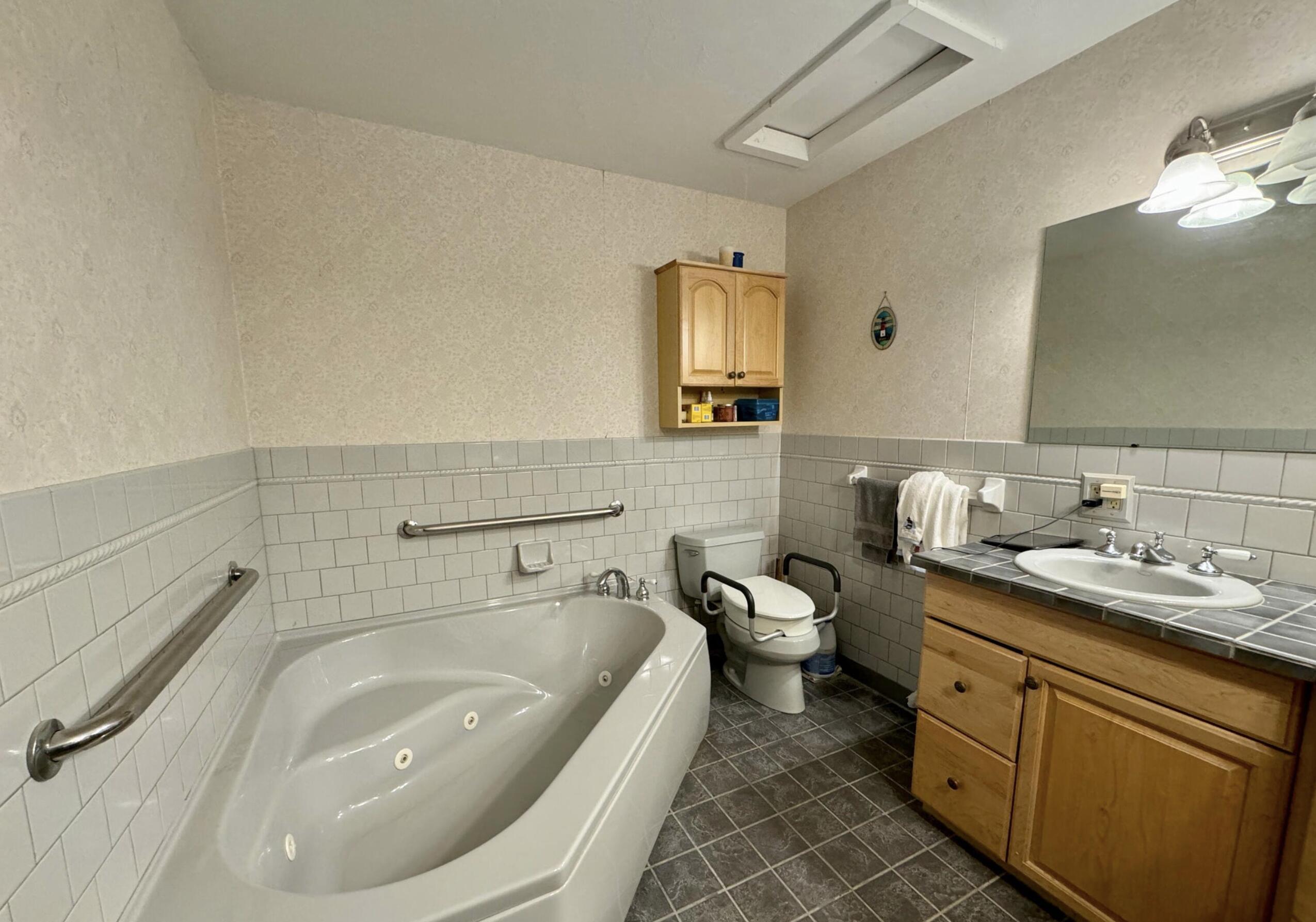 382 Water Street Guilford, ME 04443 - Photo 9 of 49 Screen Shot 2024-07-10 at 10.25.12 AM