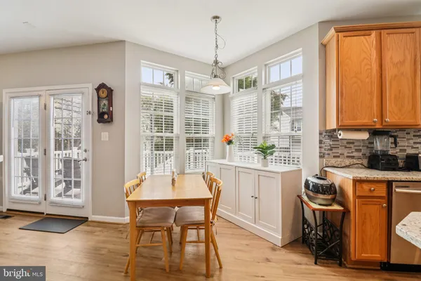 $950,000 | 1694 Winterwood Court, Herndon, VA 20170