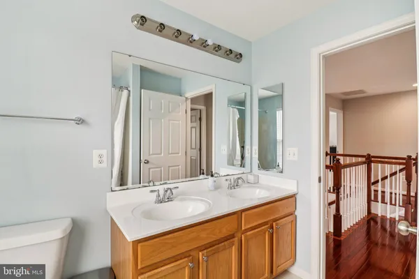 $950,000 | 1694 Winterwood Court, Herndon, VA 20170