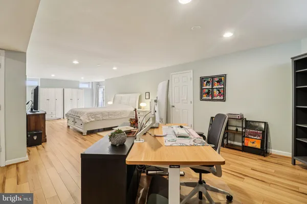 $950,000 | 1694 Winterwood Court, Herndon, VA 20170