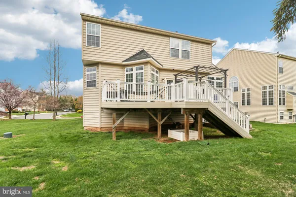 $950,000 | 1694 Winterwood Court, Herndon, VA 20170