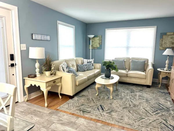 $22,000 | 117 North Wilson Avenue, Unit A1, Margate City, NJ 08402
