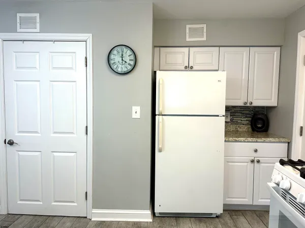 $22,000 | 117 North Wilson Avenue, Unit A1, Margate City, NJ 08402