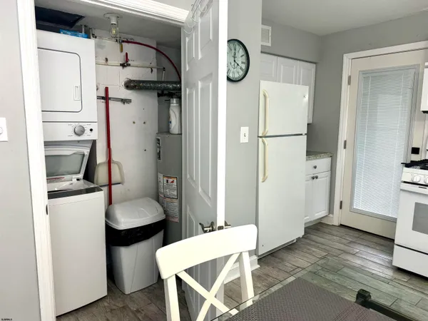 $22,000 | 117 North Wilson Avenue, Unit A1, Margate City, NJ 08402