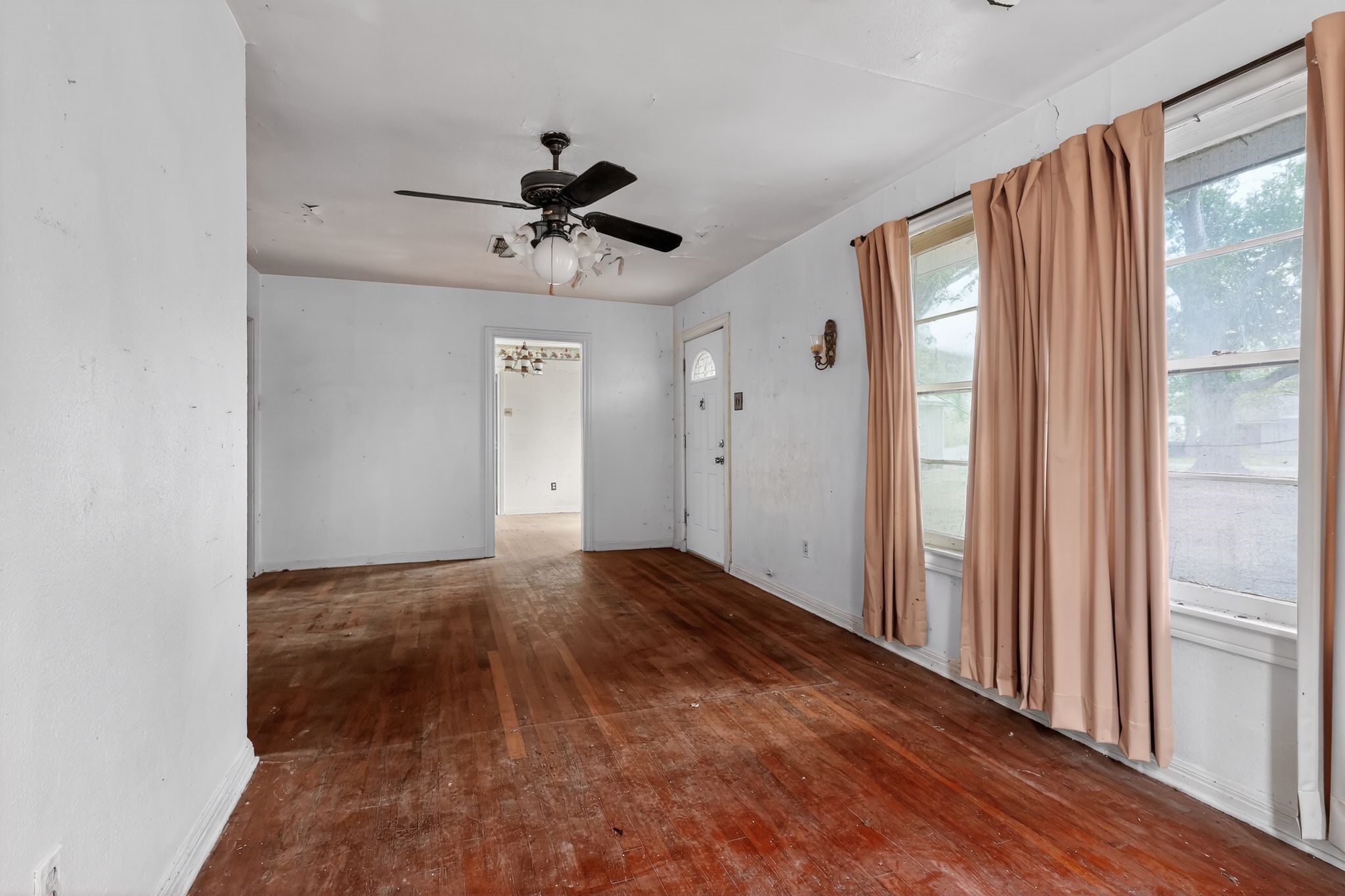 134 Scout Road Freeport, TX 77541 - Photo 6 of 33