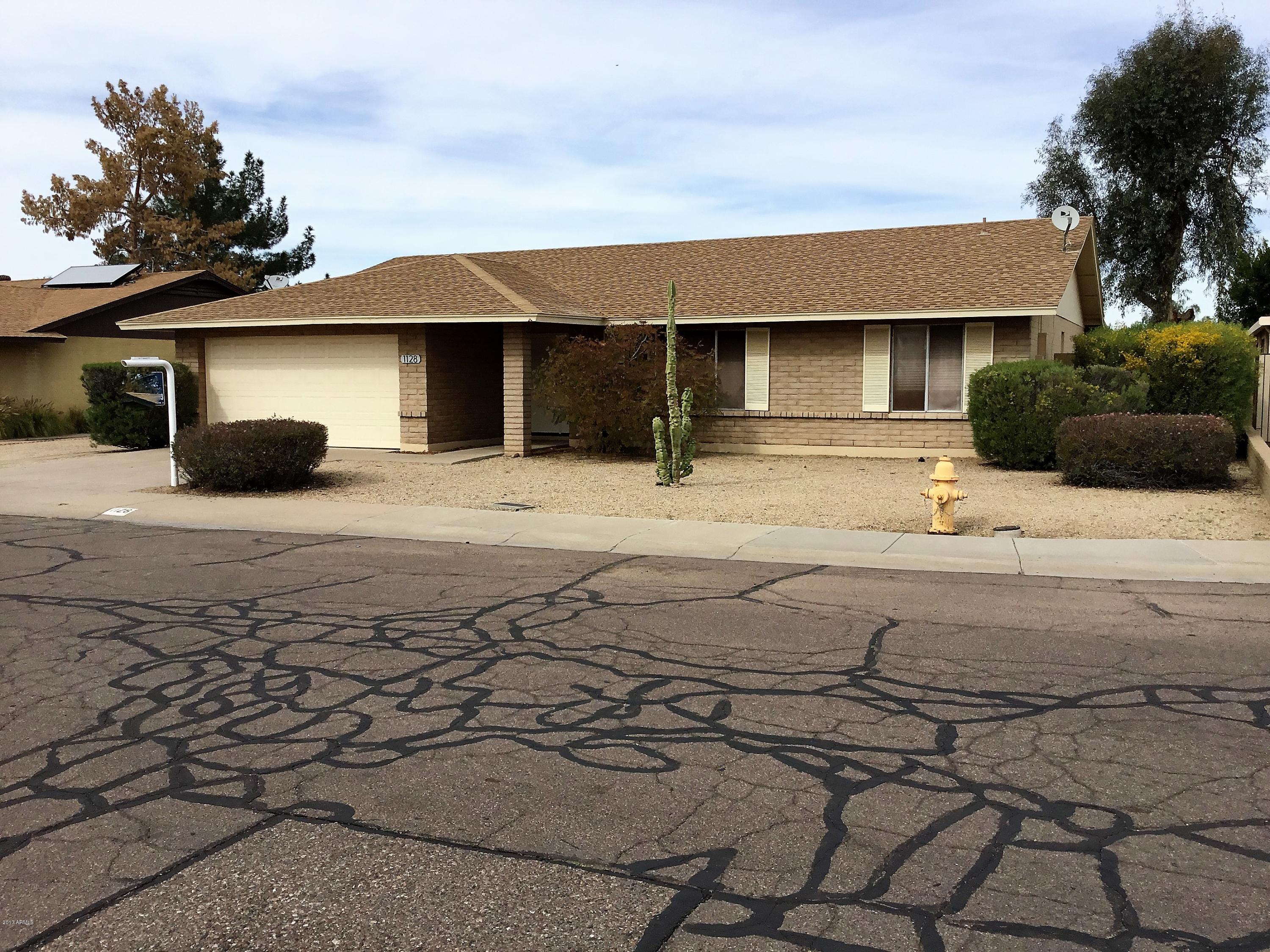1128 East Grandview Road Phoenix, AZ 85022 - Photo 1 of 19 IMG_1124