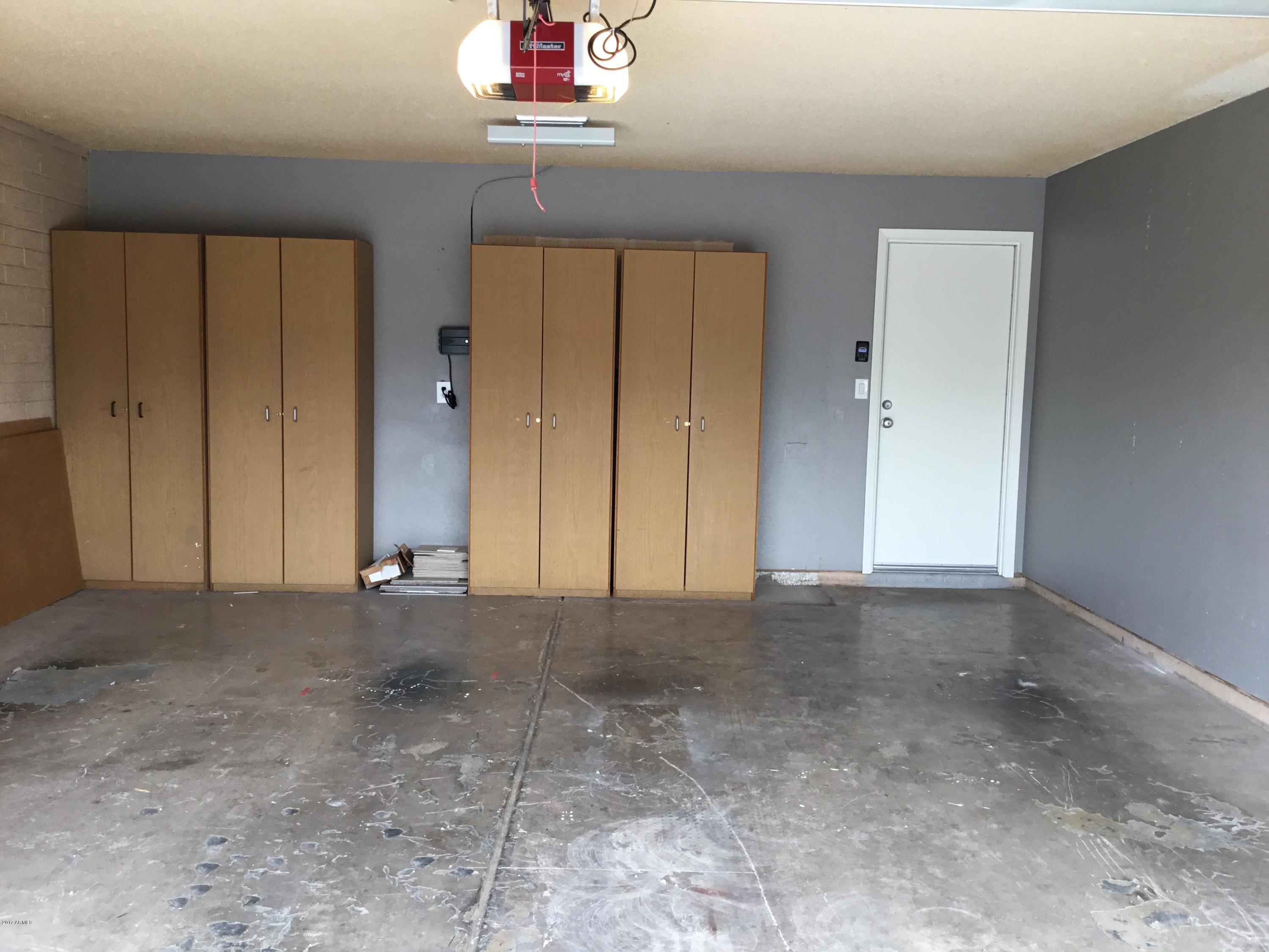 1128 East Grandview Road Phoenix, AZ 85022 - Photo 9 of 19 IMG_1140