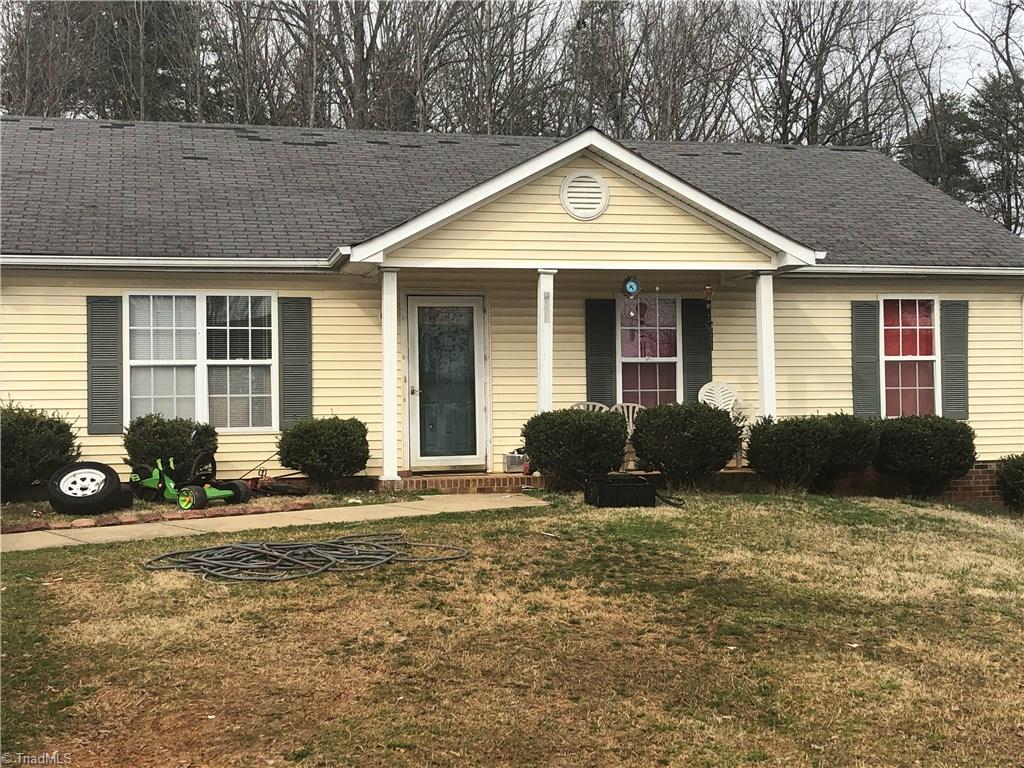 3525 Markham Road Greensboro, NC 27405 - Photo 1 of 10 Gallery Image 1