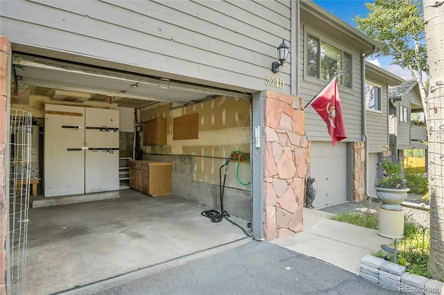 a view of a walk in closet