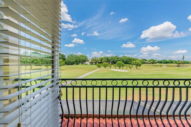 $3,750 | 13920 Clubhouse Drive, Tampa, FL 33618