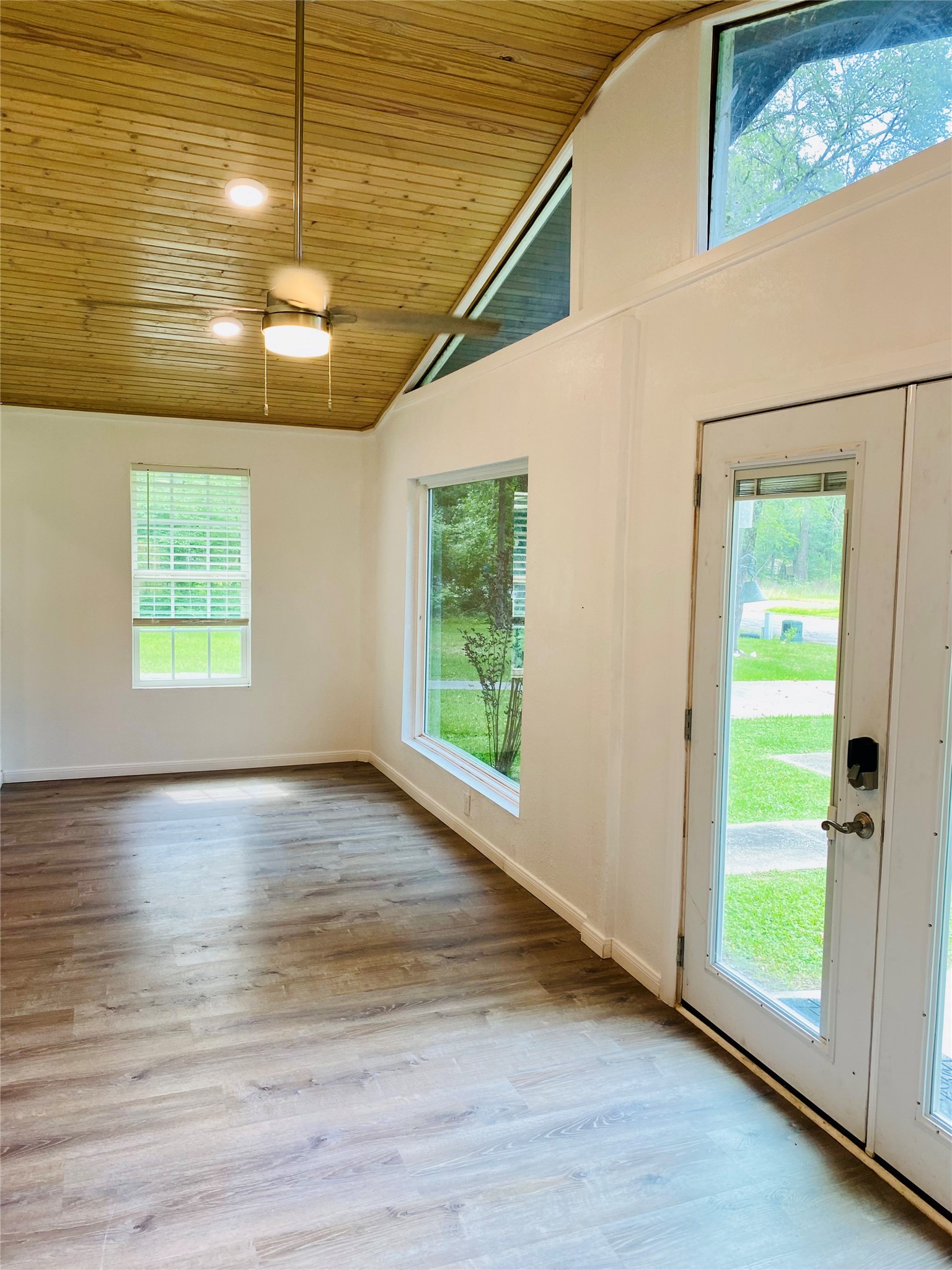 28624 Rantoul Court Point Blank, TX 77364 - Photo 18 of 29