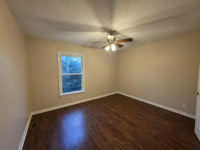 $1,700 | 1412 Janet Way Drive, Clarksville, TN 37042