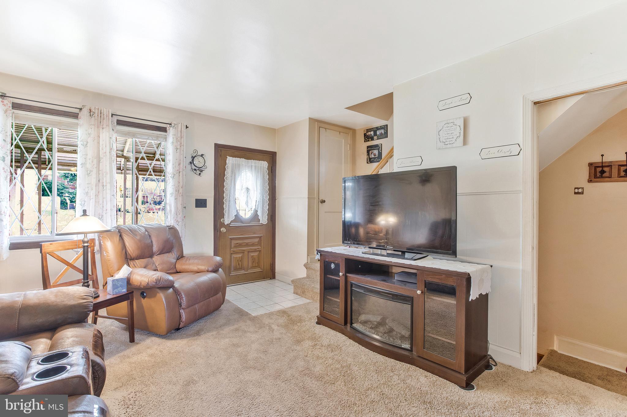 560 Chalcot Square Essex, MD 21221 - Photo 9 of 28