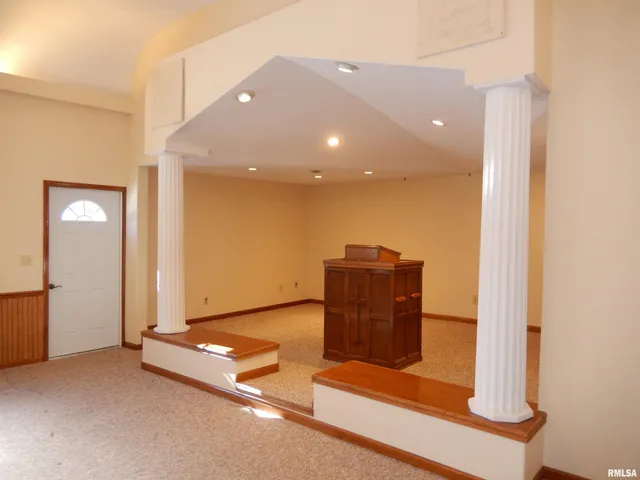 $42,000 | 320 North Mechanic Street, Macomb, IL 61455