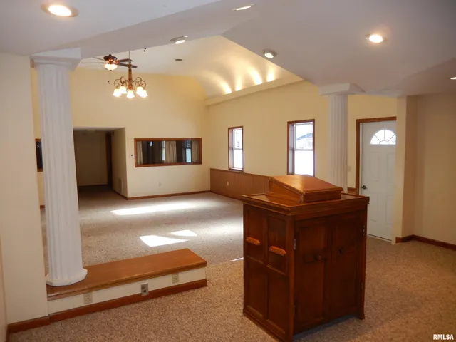 $42,000 | 320 North Mechanic Street, Macomb, IL 61455