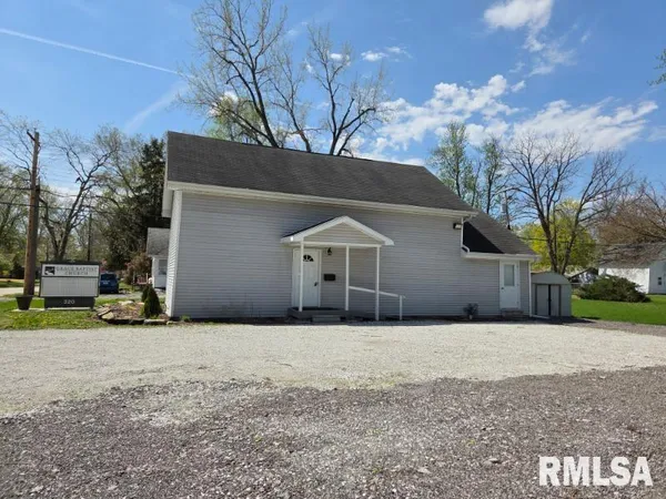 $42,000 | 320 North Mechanic Street, Macomb, IL 61455