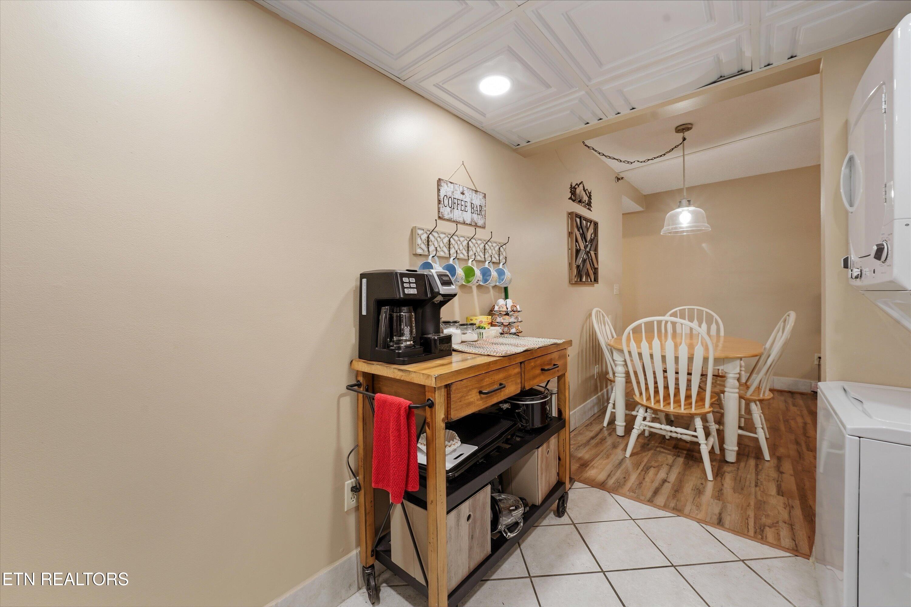 3215 North River Road, Unit 502 Pigeon Forge, TN 37863 - Photo 12 of 33 12-3215 N River Rd Unit 502 16