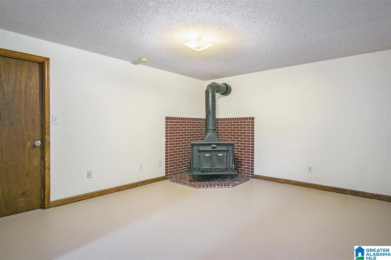 107 Spinnaker Lane Alabaster, AL 35007 - Photo 24 of 37