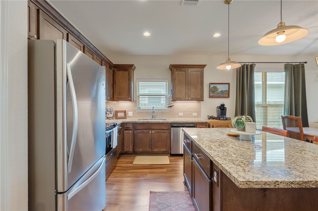 2160 Mountain Wind Loop Bryan, TX 77807 - Photo 4 of 19