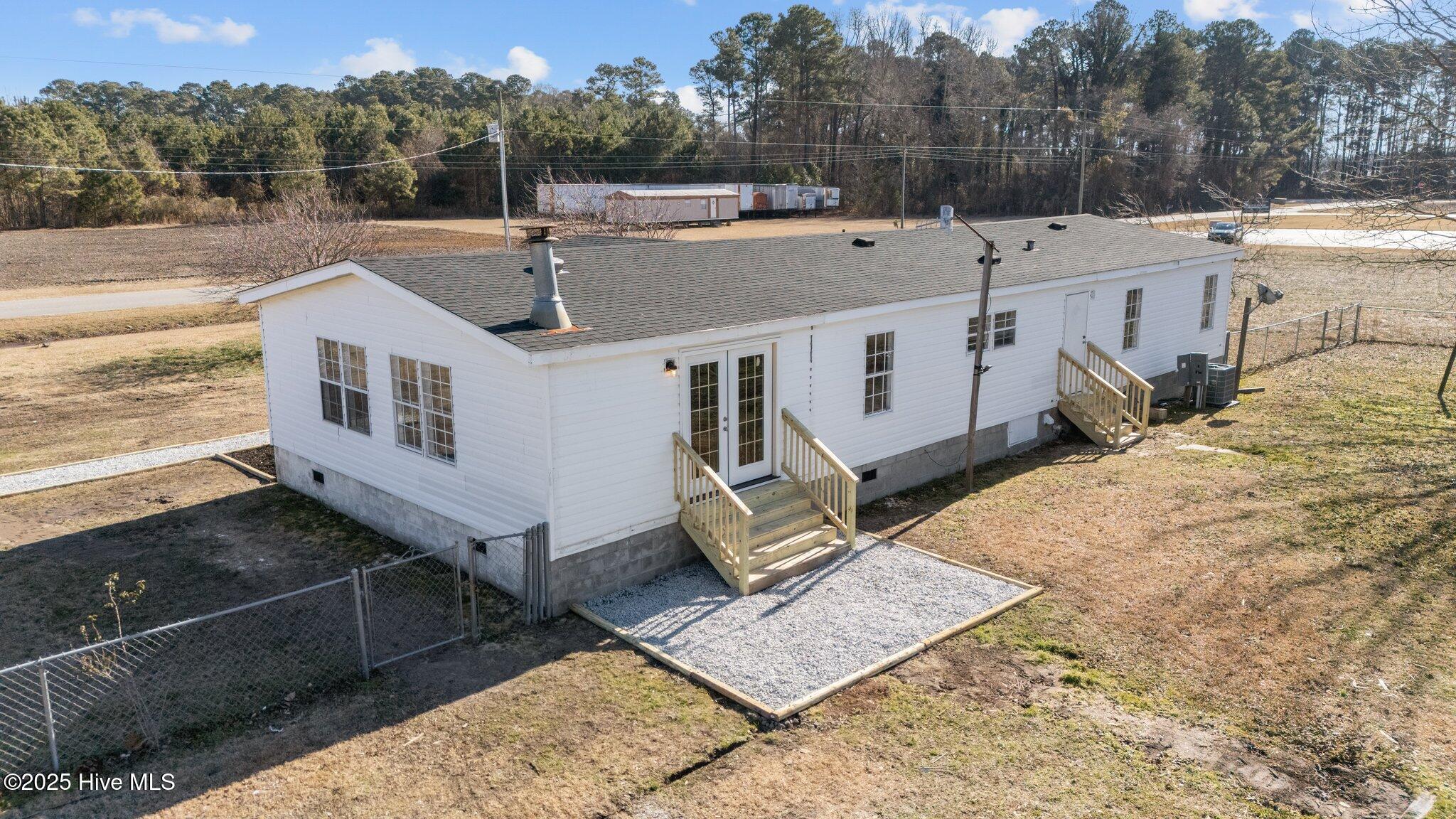 115 Hill Loop Road Goldsboro, NC 27534 - Photo 29 of 37 38-web-or-mls-DJI_20250116114648_0875_D
