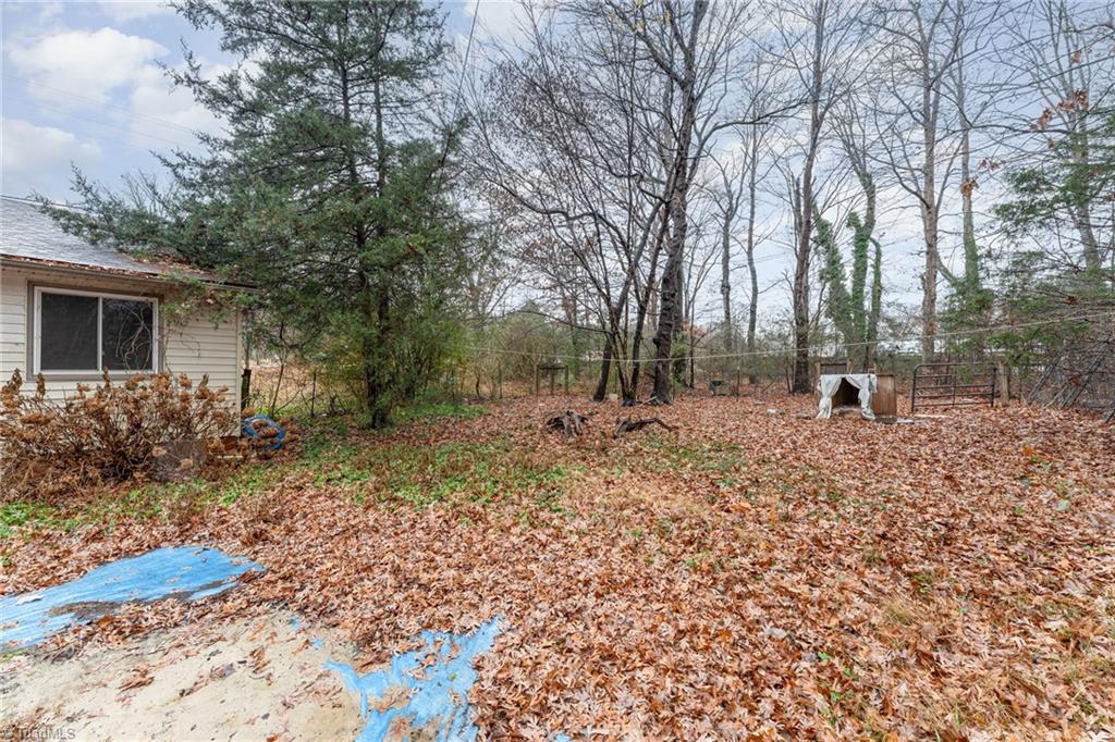 2656 Hopewell Friends Road Asheboro, NC 27205 - Photo 13 of 13 Gallery Image 13