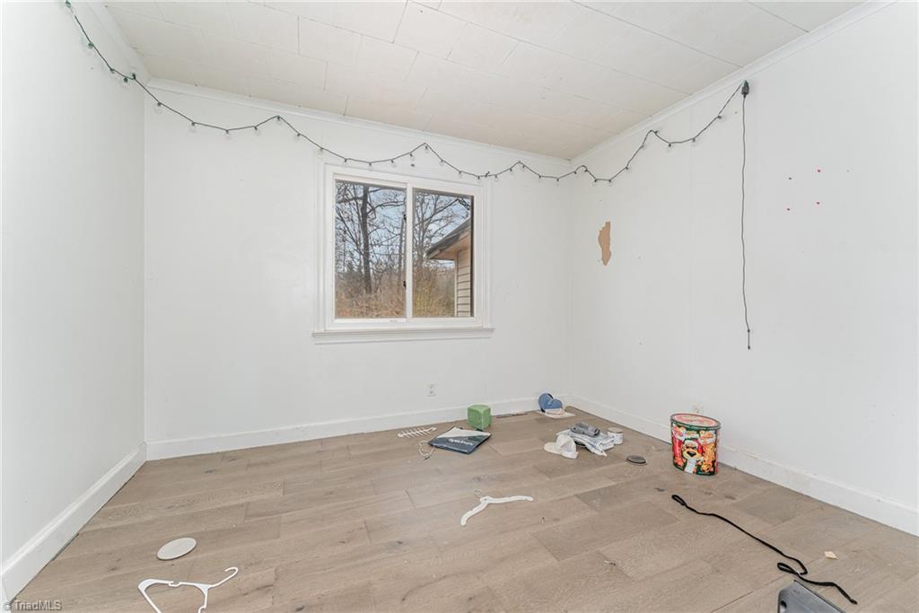 2656 Hopewell Friends Road Asheboro, NC 27205 - Photo 8 of 13 Gallery Image 8