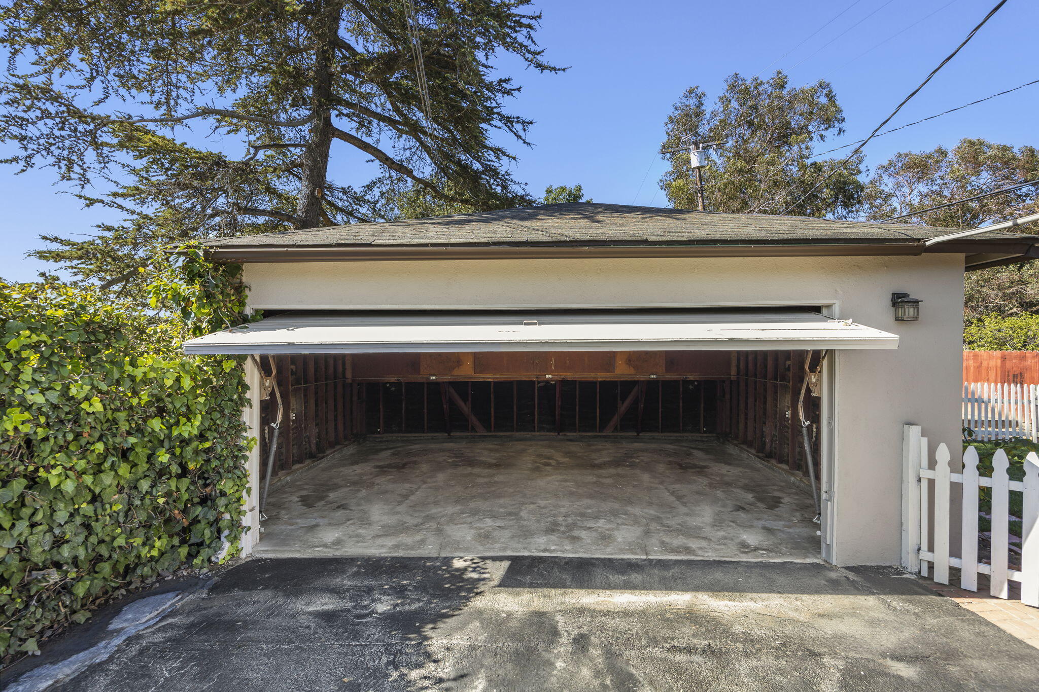 155 South Ontare Road Santa Barbara, CA 93105 - Photo 41 of 45 a view of backyard with a small cabin and a chair