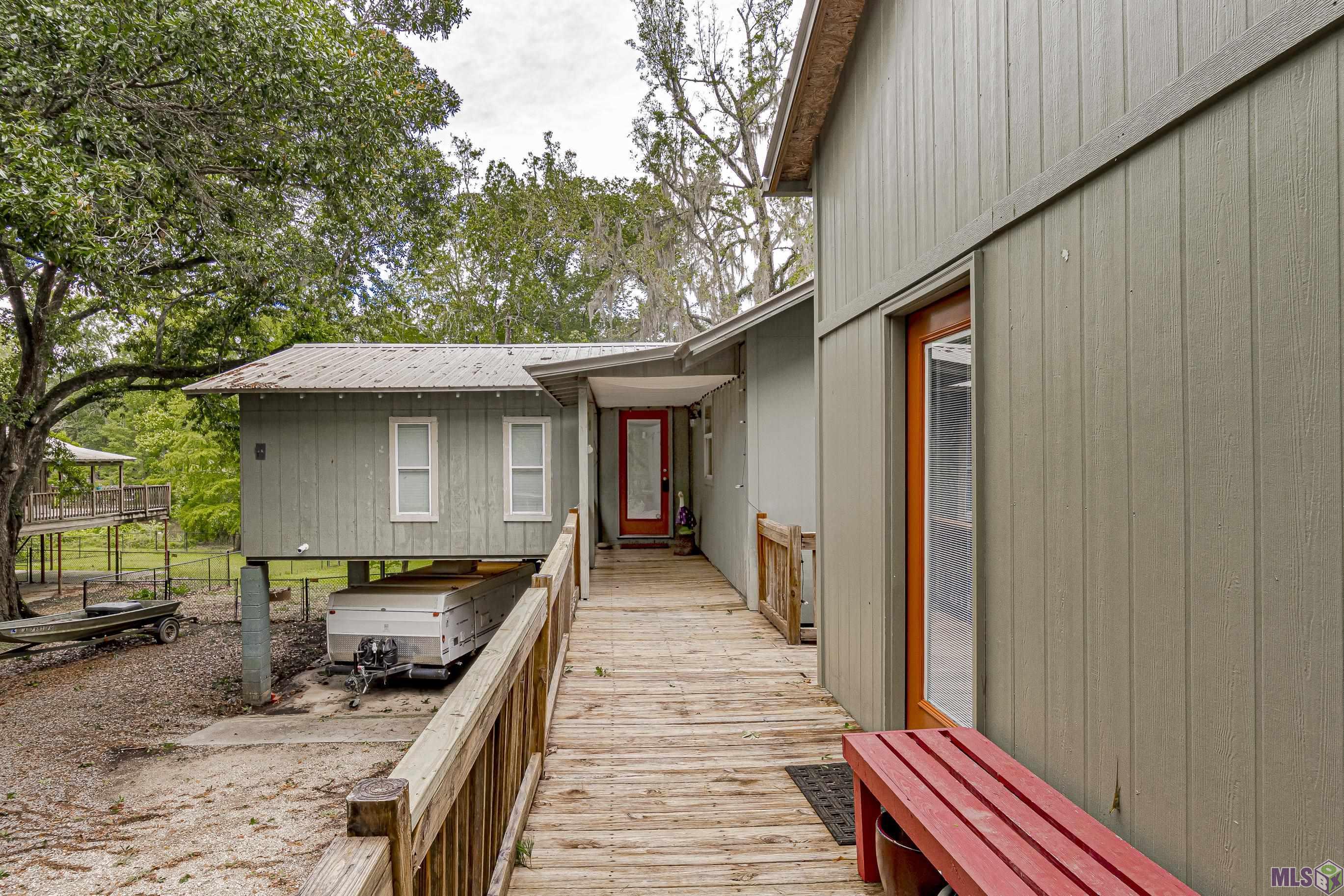 18498 Manchac Point Road Prairieville, LA 70769 - Photo 23 of 33
