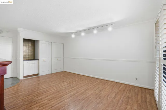 $339,000 | 2 Admiral Drive, Unit B276, Emeryville, CA 94608