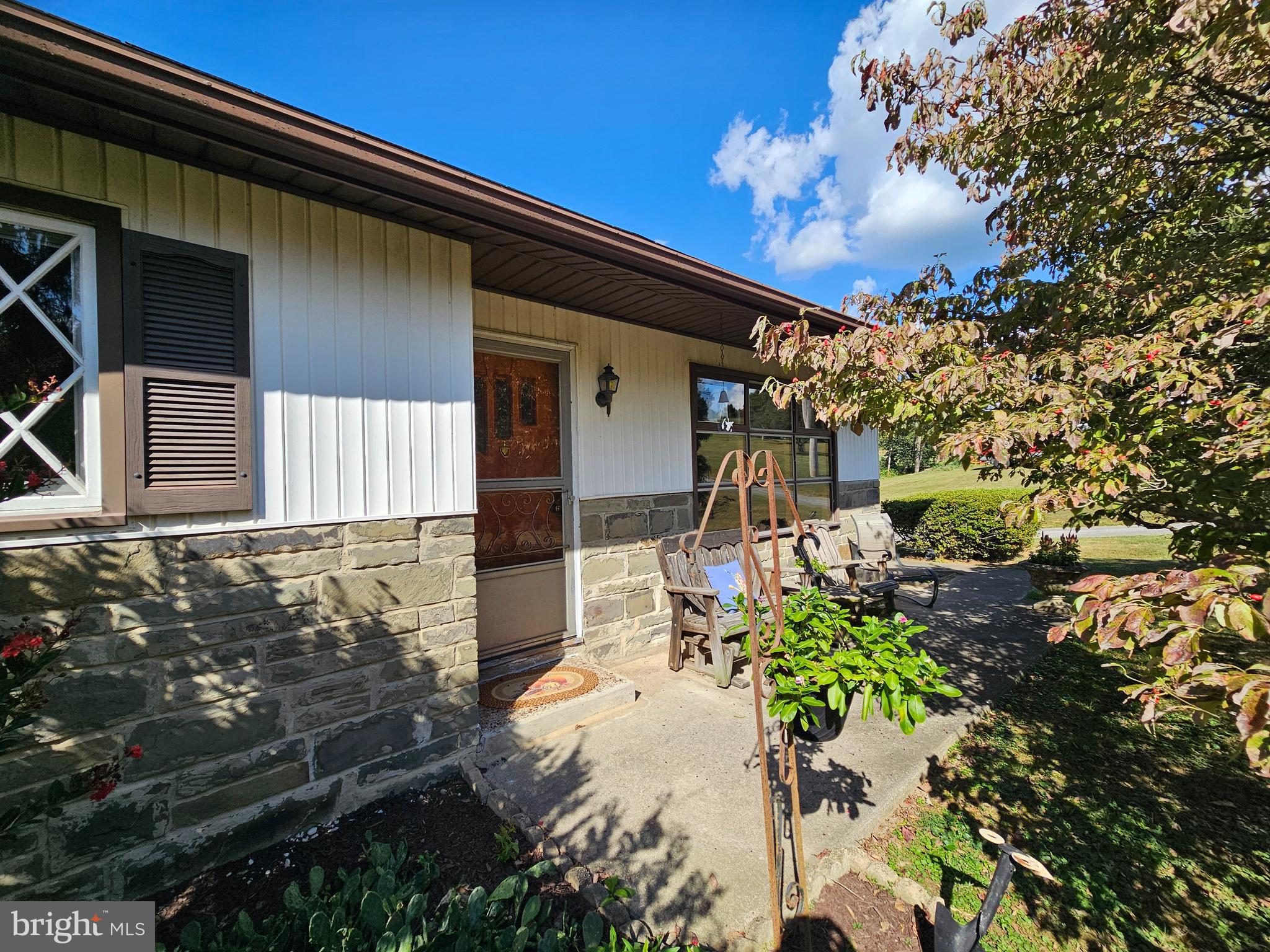 1685 Goosetown Road Coatesville, PA 19320 - Photo 4 of 36 Gallery Image 4