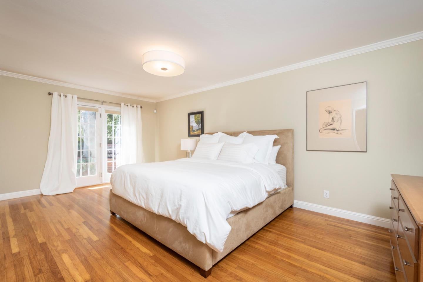 802 Covington Road Belmont, CA 94002 - Photo 12 of 19