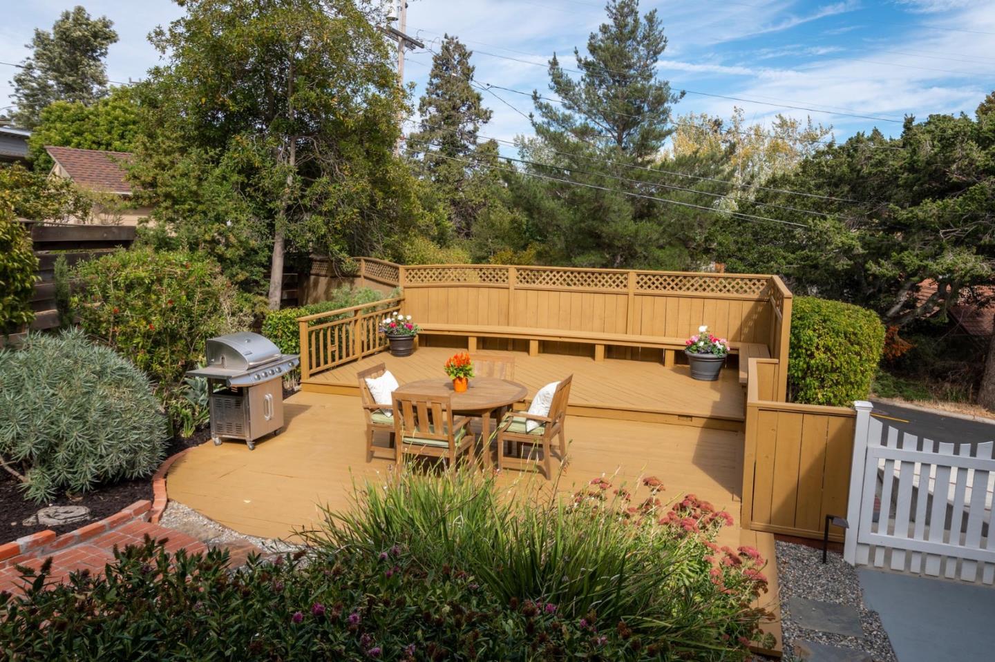 802 Covington Road Belmont, CA 94002 - Photo 5 of 19