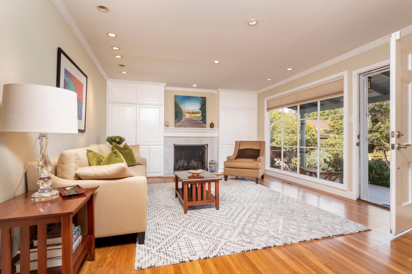 802 Covington Road Belmont, CA 94002 - Photo 8 of 19