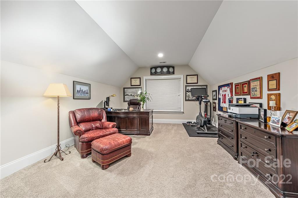 4040 Flowering Peach Road Marvin, NC 28173 - Photo 16 of 38 a living room with furniture