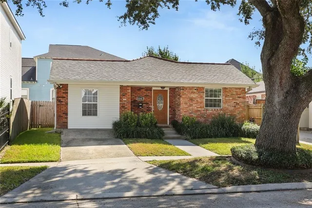 $395,000 | 6541 Bellaire Drive, New Orleans, LA 70124