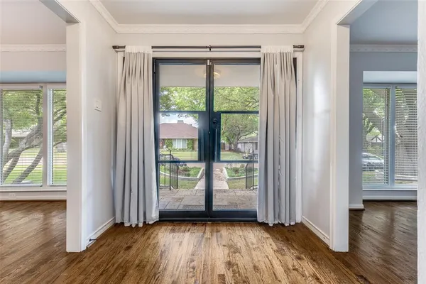 $6,000 | 7328 Mimosa Lane, Dallas, TX 75230