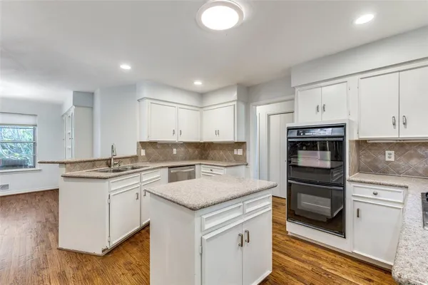 $6,000 | 7328 Mimosa Lane, Dallas, TX 75230
