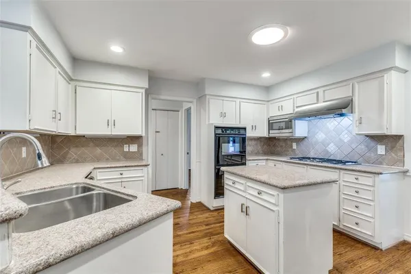 $6,000 | 7328 Mimosa Lane, Dallas, TX 75230