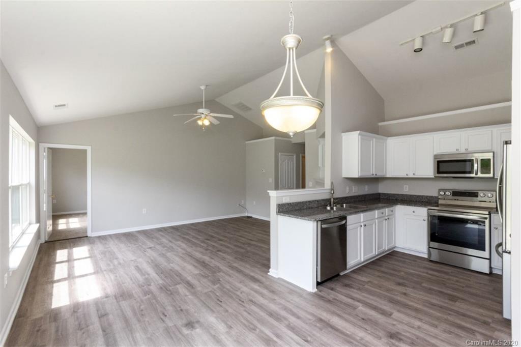 190 Mott Road Mooresville, NC 28115 - Photo 6 of 19 Gallery Image 6