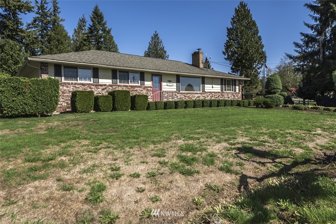 17515 Allen Road Bow, WA 98232 - Photo 3 of 23 Gallery Image 3