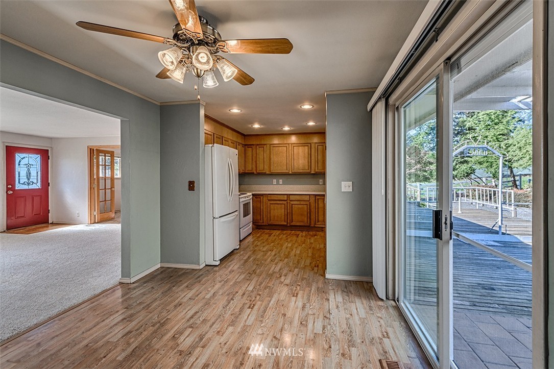 17515 Allen Road Bow, WA 98232 - Photo 7 of 23 Gallery Image 7