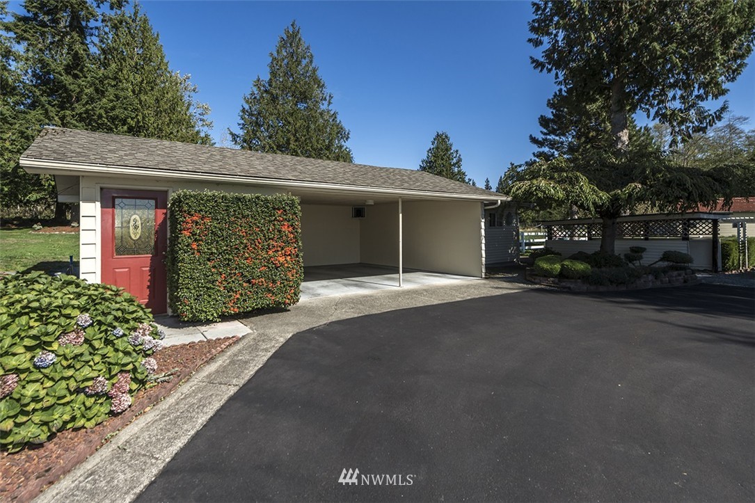 17515 Allen Road Bow, WA 98232 - Photo 9 of 23 Gallery Image 9